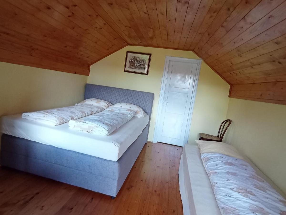 Ivona - Kuca Za Odmor Perusic - Stara Lika Apartment Ngoại thất bức ảnh